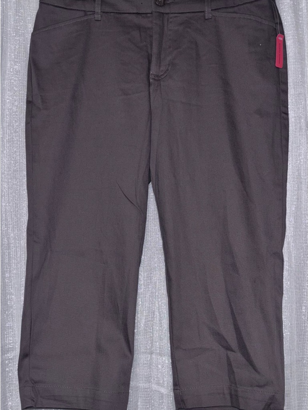 St. John's Bay Women's Black Chino Capris